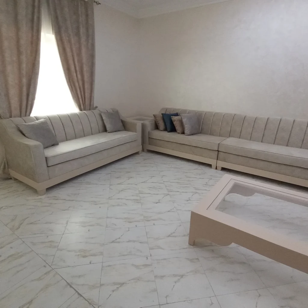 Made-to-measure majlis designed and delivered to a villa in Ajman, UAE. We create high-quality majlis spaces that suit your needs.